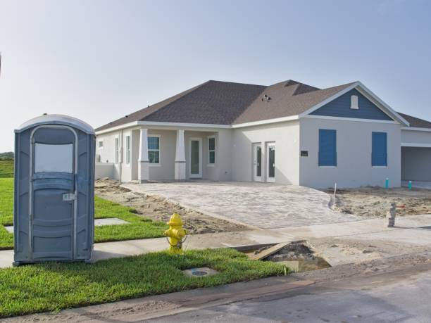 Best Construction site porta potty rental  in Benavides, TX